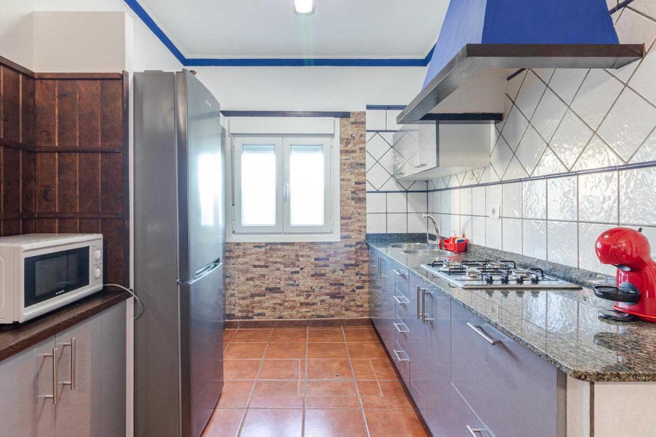 Flatguest Faro De Sardina - 3 Bed - Coast - Wifi Holiday home *